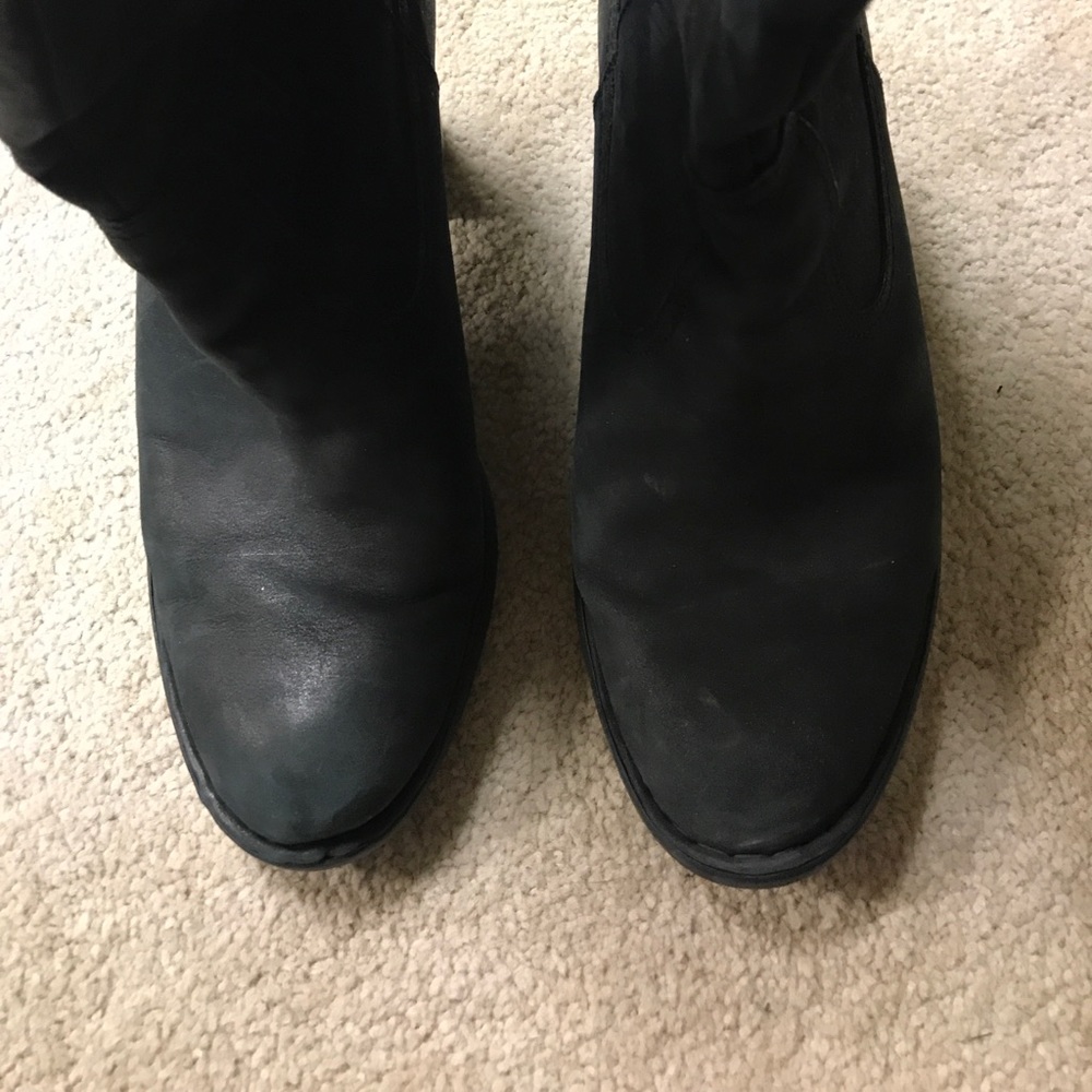 Boots - Picture 4 of 4